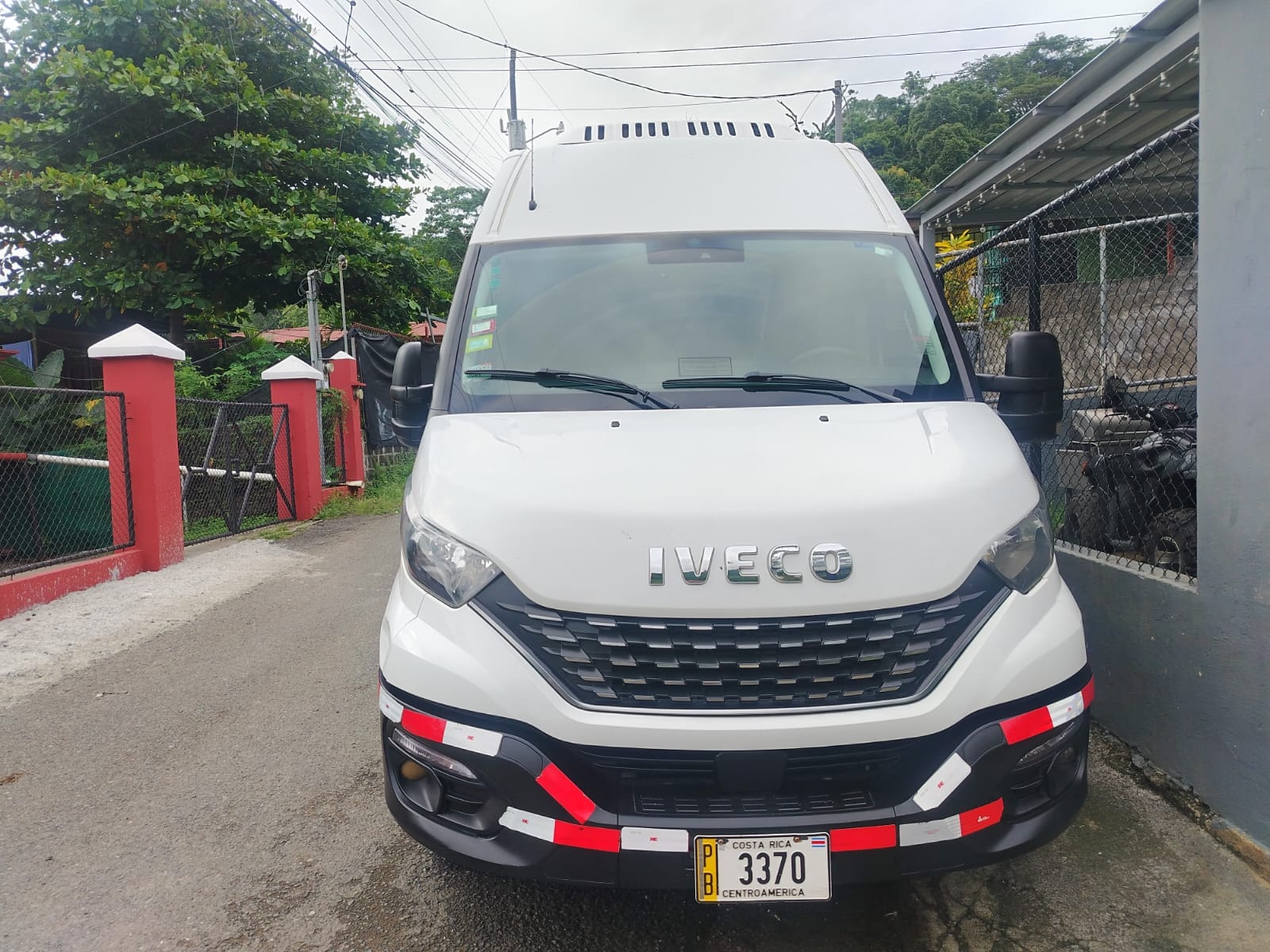 Front view of the Lora Rentals tourism van